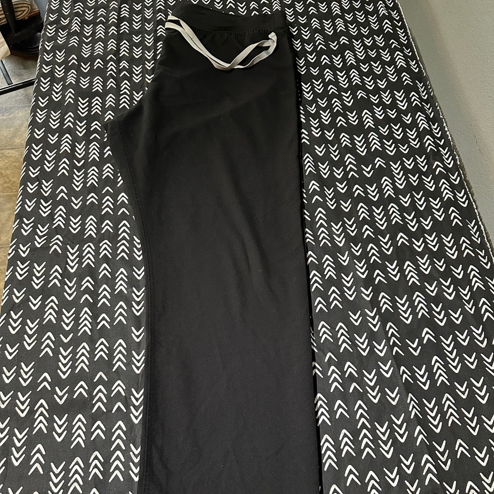 3 pairs of Figs Livingston pants. XLT